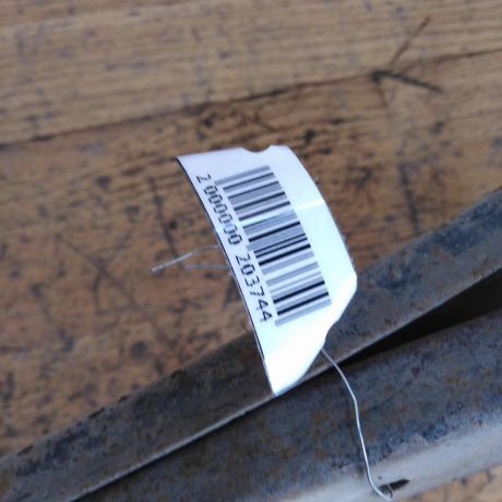 kreplenie-toplivnogo-baka-dve-stuki-volkswagen-sharan-rest-art-31861-big-1