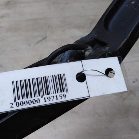 povodok-dvornika-pravyi-kia-cerato-2-art-32070-big-1