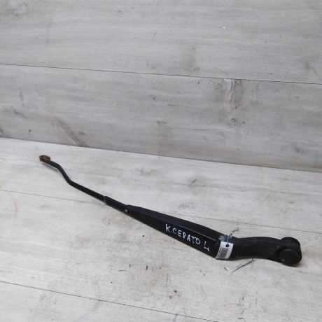 povodok-dvornika-levyi-kia-cerato-2-art-32119-big-0