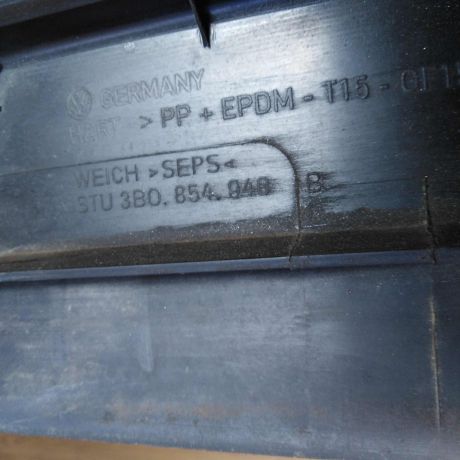 molding-dveri-perednii-pravyi-nakladka-volkswagen-passat-b5-volkswagen-passat-b5-gp-art-32746-big-2