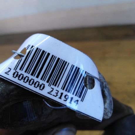 povodok-dvornika-pravyi-volkswagen-touareg-rest-art-32921-big-2