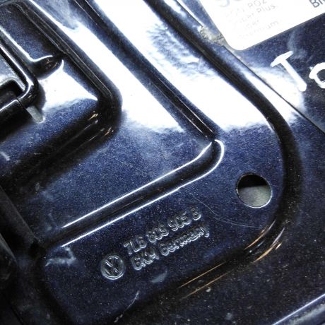 liucok-benzobaka-liuk-volkswagen-touareg-rest-art-33053-big-3