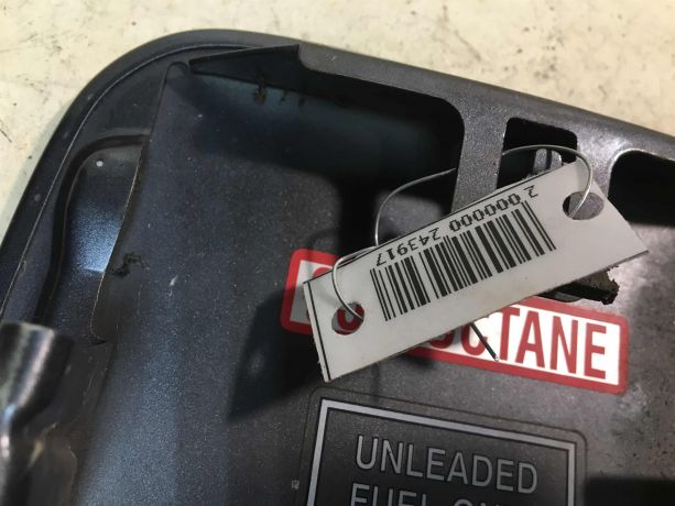 liucok-benzobaka-mitsubishi-carisma-rest-liuk-art-33349-big-1