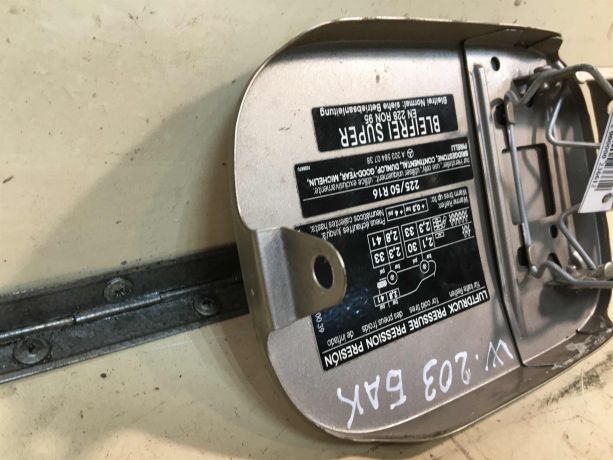 liucok-benzobaka-liuk-mercedes-w203-do-rest-art-33534-big-2