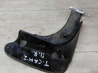 bryzgovik-toyota-camry-v40-perednii-pravyi-art-34298