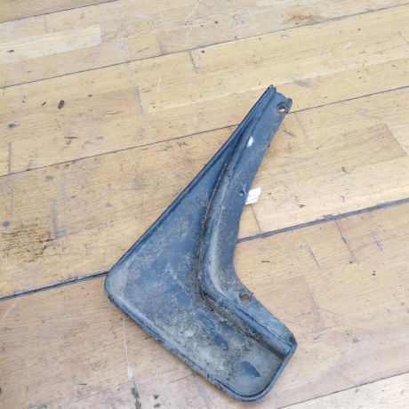 bryzgovik-zadnii-pravyi-renault-megane-art-34607-big-1