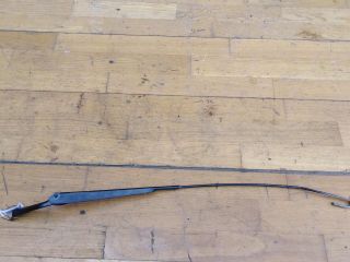 povodok-dvornika-pravyi-skoda-octavia-tour-art-34621