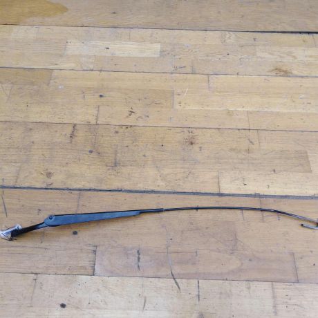 povodok-dvornika-pravyi-skoda-octavia-tour-art-34621-big-0