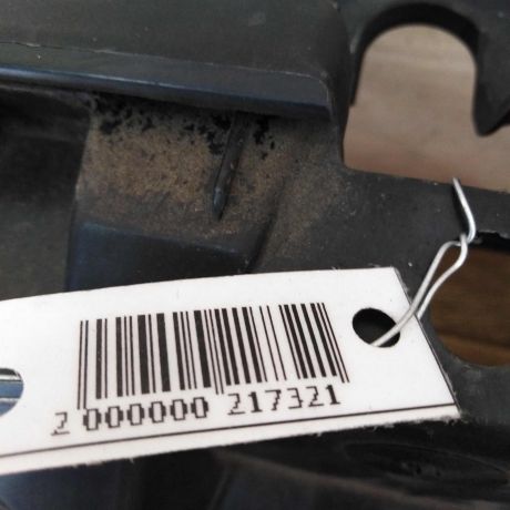 peredniaia-panel-televizor-peugeot-308-krepleniia-oblicovki-2007-2011-art-35657-big-4