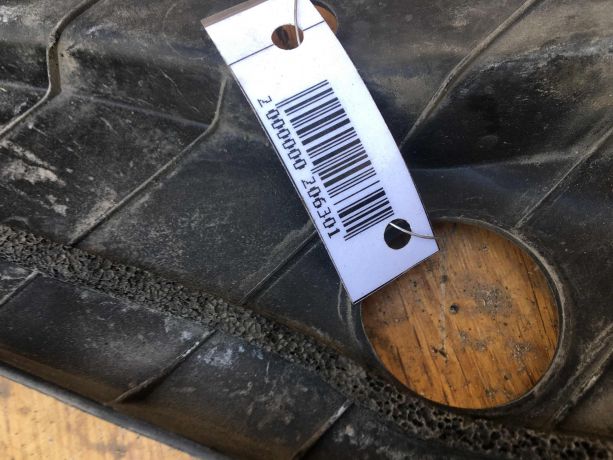 nakladka-zamka-kapota-53295-33070-toyota-camry-v50-art-36554-big-1