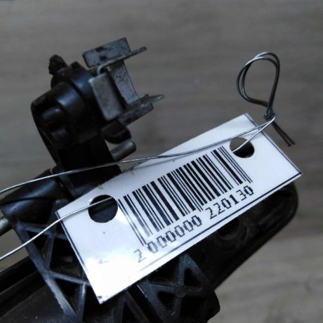 rucka-naruznaia-otkryvaniia-dveri-renault-sandero-1-art-36576-big-3