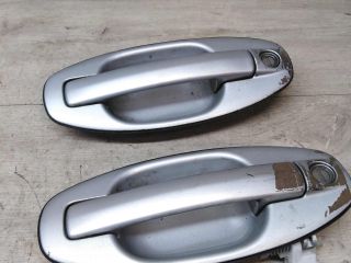 rucka-naruznaia-otkryvaniia-dveri-hyundai-santa-fe-art-36784