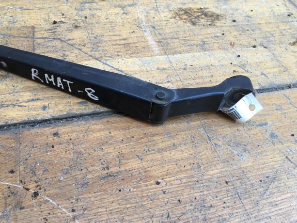 povodok-dvornika-pravyi-daewoo-matiz-art-37107-big-1