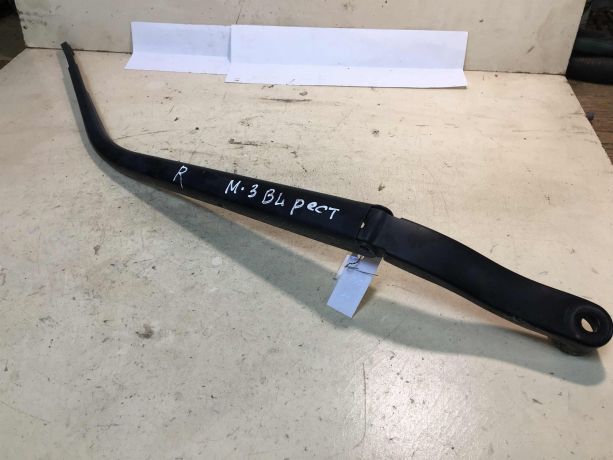 povodok-dvornika-pravyi-mazda-3-bl-rest-sedan-art-37169-big-0