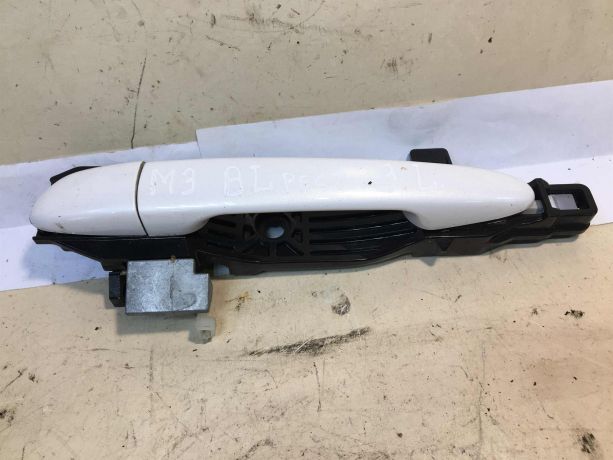 rucka-naruznaia-otkryvaniia-dveri-mazda-3-bl-restailing-sedan-art-37549-big-2