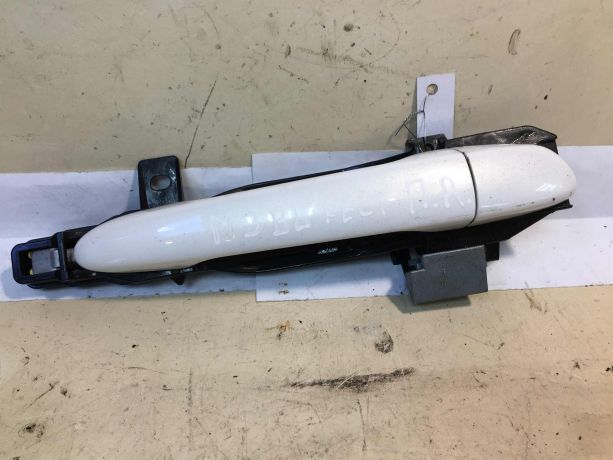 rucka-naruznaia-otkryvaniia-dveri-mazda-3-bl-restailing-sedan-art-37549-big-3