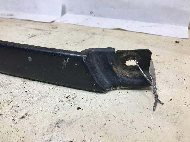 nakladka-pravaia-pod-faru-us-resnicka-audi-100-c4-art-37827-big-2