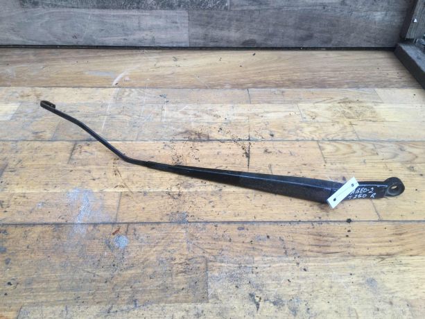 povodok-dvornika-pravyi-chevrolet-aveo-t250-art-38165-big-0