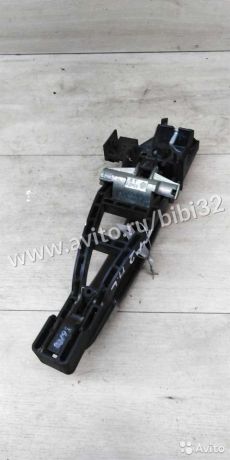 rucka-naruznaia-peredniaia-levaia-ford-focus-2-2012-god-vypuska-sedan-art-38893-big-2