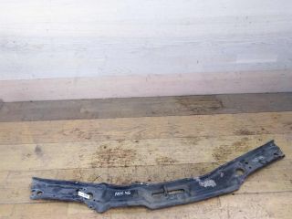 panel-peredniaia-audi-100-c4-verxniaia-cast-audi-a6-c4-televizor-art-38921