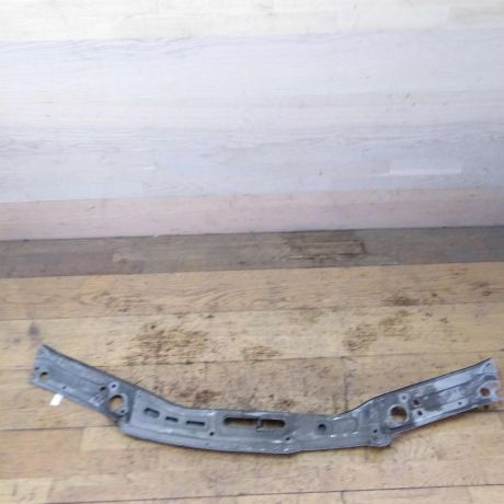 panel-peredniaia-audi-100-c4-verxniaia-cast-audi-a6-c4-televizor-art-38922-big-1