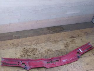 panel-peredniaia-audi-100-c4-verxniaia-cast-audi-a6-c4-televizor-art-38939