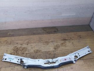 panel-peredniaia-audi-100-c4-verxniaia-cast-audi-a6-c4-televizor-art-38940