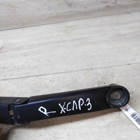 povodok-dvornika-pravyi-hyundai-solaris-art-40365-big-2