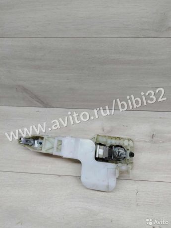 rucka-dveri-hyundai-elantra-hd-art-41006-big-1