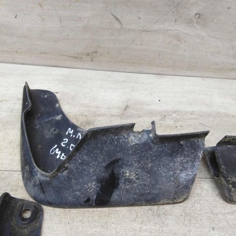 bryzgovik-komplekt-hyundai-accent-ii-art-41939-big-4