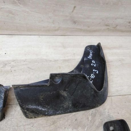 bryzgovik-komplekt-hyundai-accent-ii-art-41939-big-1