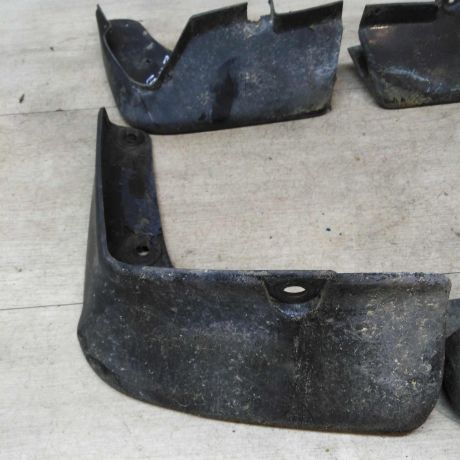 bryzgovik-komplekt-hyundai-accent-ii-art-41939-big-5