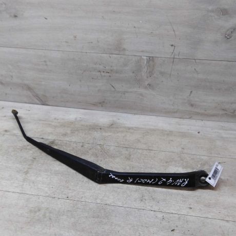 povodok-stekloocistitelia-pravyi-toyota-rav4-ii-xa20-art-42080-big-0