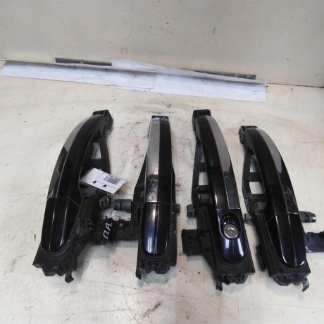 rucka-naruznaia-dveri-ford-focus-2-rest-art-42673-big-0