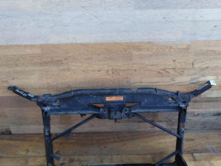 peredniaia-panel-televizor-defekt-mazda-6-23i-art-42859