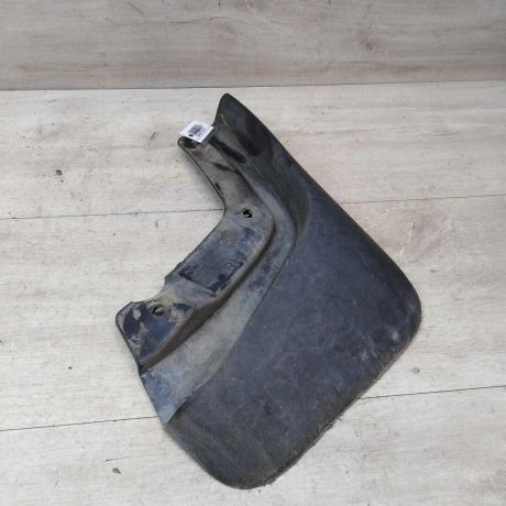 bryzgovik-zadnii-pravyi-volvo-xc90-rest-art-43389-big-0