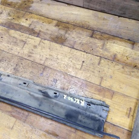 nakladka-na-porog-pravaia-volvo-xc90-rest-art-43466-big-4