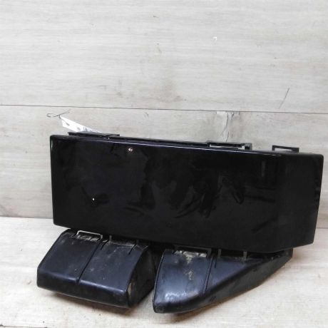 nakladka-naruznye-elementy-zadniaia-pravaia-pod-fonar-volvo-xc90-rest-art-43495-big-4