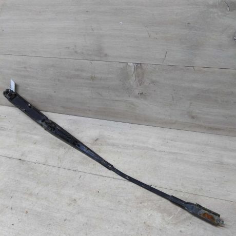 povodok-stekloocistitelia-pravyi-volvo-xc90-rest-art-43551-big-2