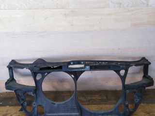 peredniaia-panel-televizor-audi-a4-b5-rest-defekt-art-43670