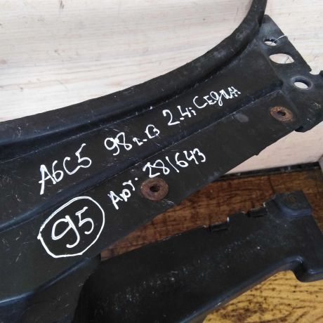 panel-peredniaia-televizor-audi-a6-c5-24i-28i-do-rest-art-43850-big-1