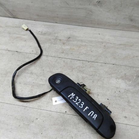 rucka-naruznaia-dveri-peredniaia-pravaia-mazda-323f-art-43926-big-0