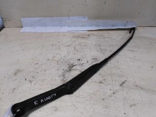 povodok-stekloocistitelia-pravyi-audi-100-c4-art-44106