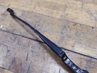 povodok-stekloocistitelia-perednii-pravyi-universal-ford-focus-3-rest-17gv-art-44563