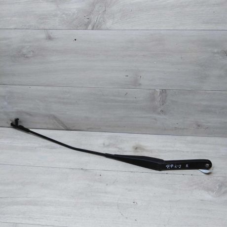 povodok-dvornika-pravyi-ford-focus-2-do-rest-art-46292-big-0