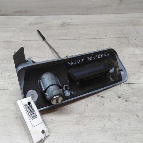 rucka-dveri-zadnei-levoi-zamok-volkswagen-caddy-iii-art-46302-big-0