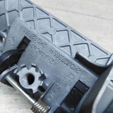 rucka-dveri-zadnei-levoi-zamok-volkswagen-caddy-iii-art-46302-big-1