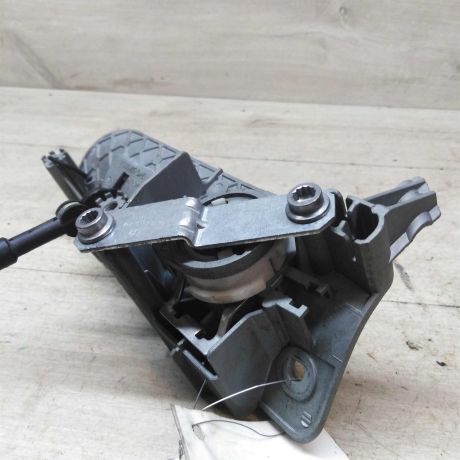 rucka-dveri-zadnei-levoi-zamok-volkswagen-caddy-iii-art-46302-big-3