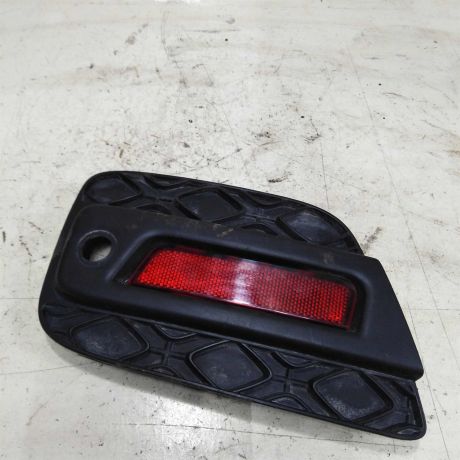 nakladka-zadnego-bampera-pravaia-renault-sandero-ii-stepway-15gv-renault-logan-ii-art-46720-big-0