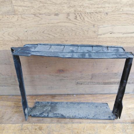 peredniaia-panel-televizor-renault-sandero-stepway-art-46922-big-0